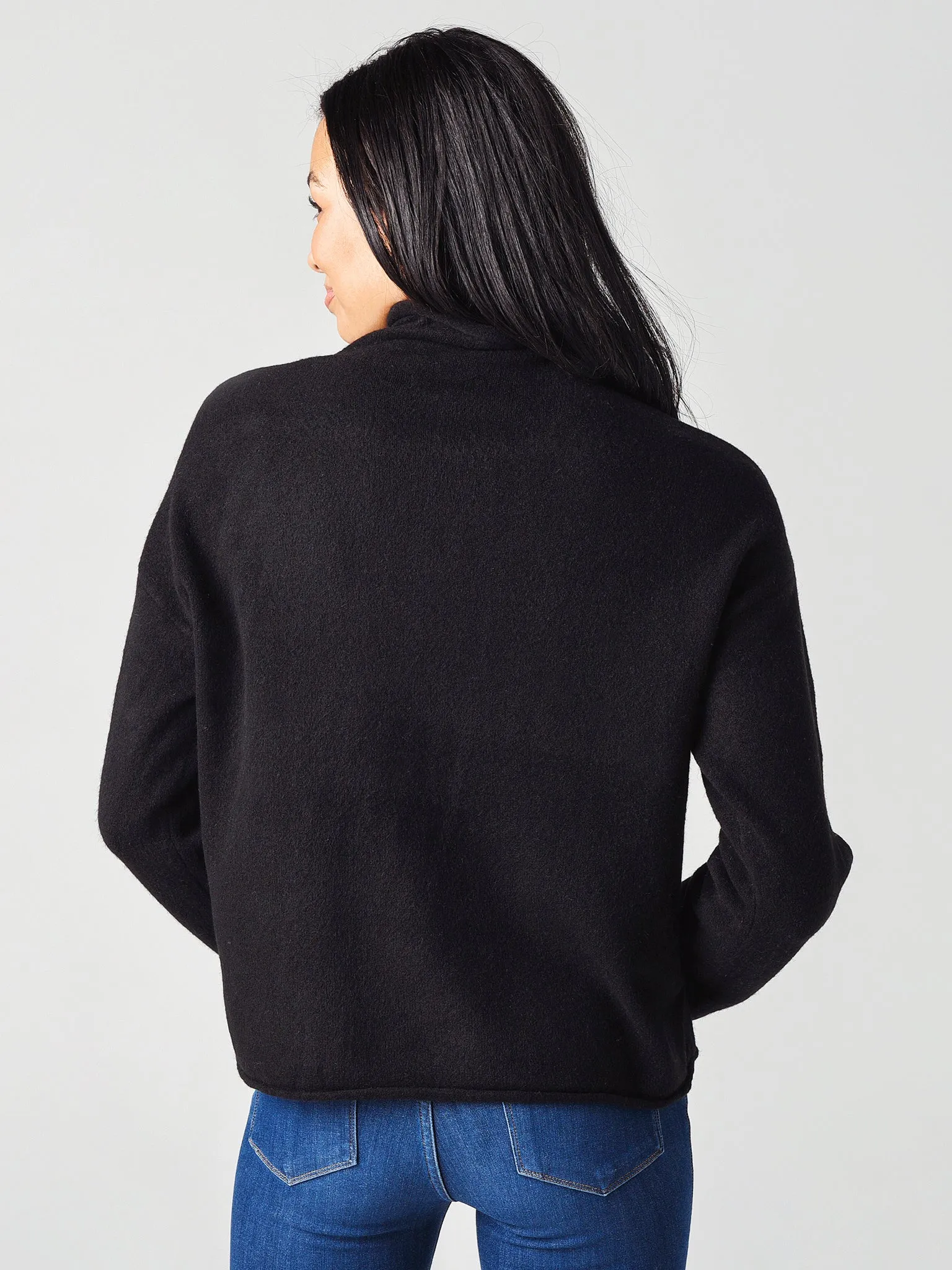 525 Women's Roll Neck Pullover Sweater