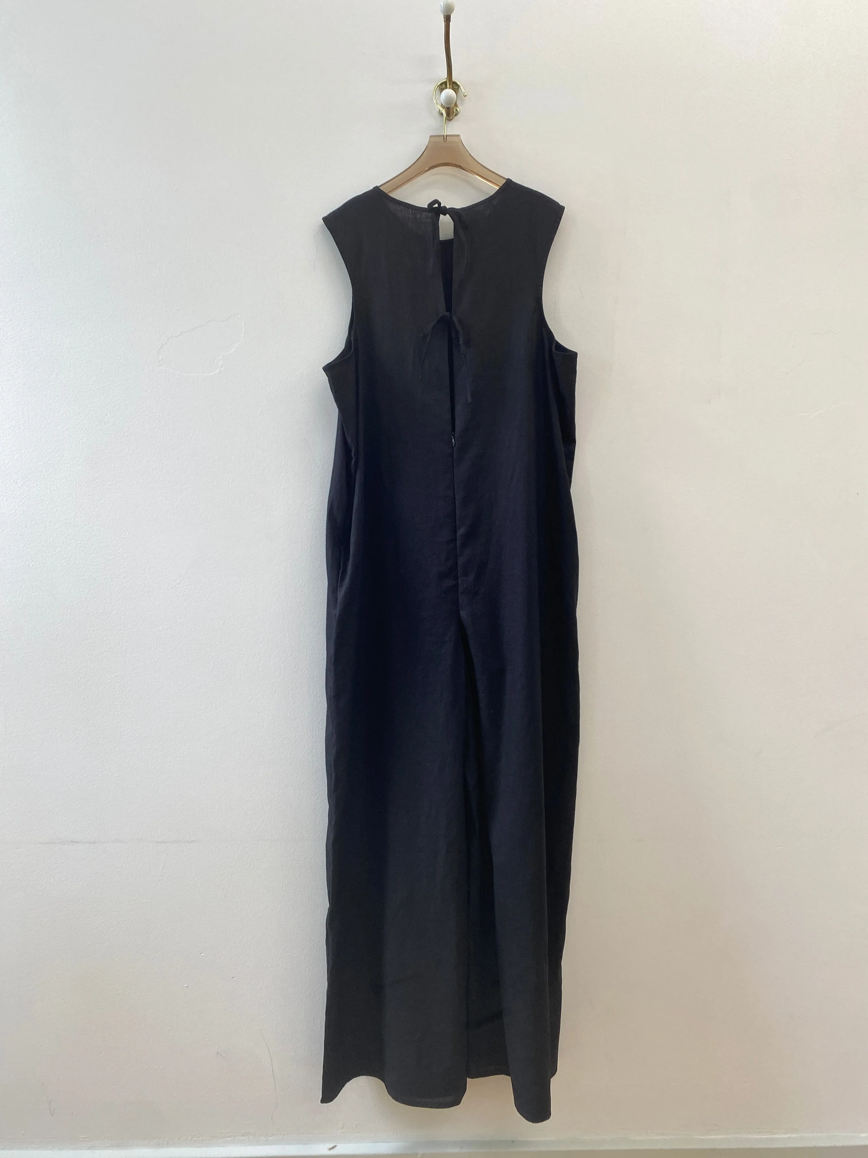 Black Sleeveless Linen Zoe Jumpsuit w/ Tie Back & Belt