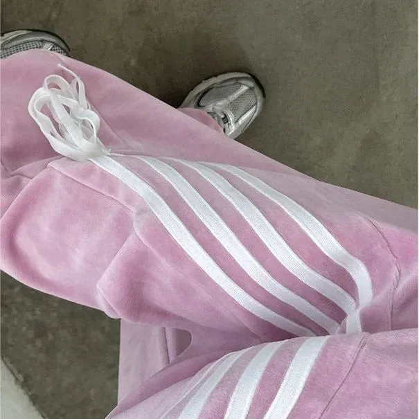 Bonnyshow  Casual Velvet Pink Striped Sweatpants Bow Lace Up Wide Leg Trousers Elastic Waist Straight Pants Streetwear Sweatpants For Women