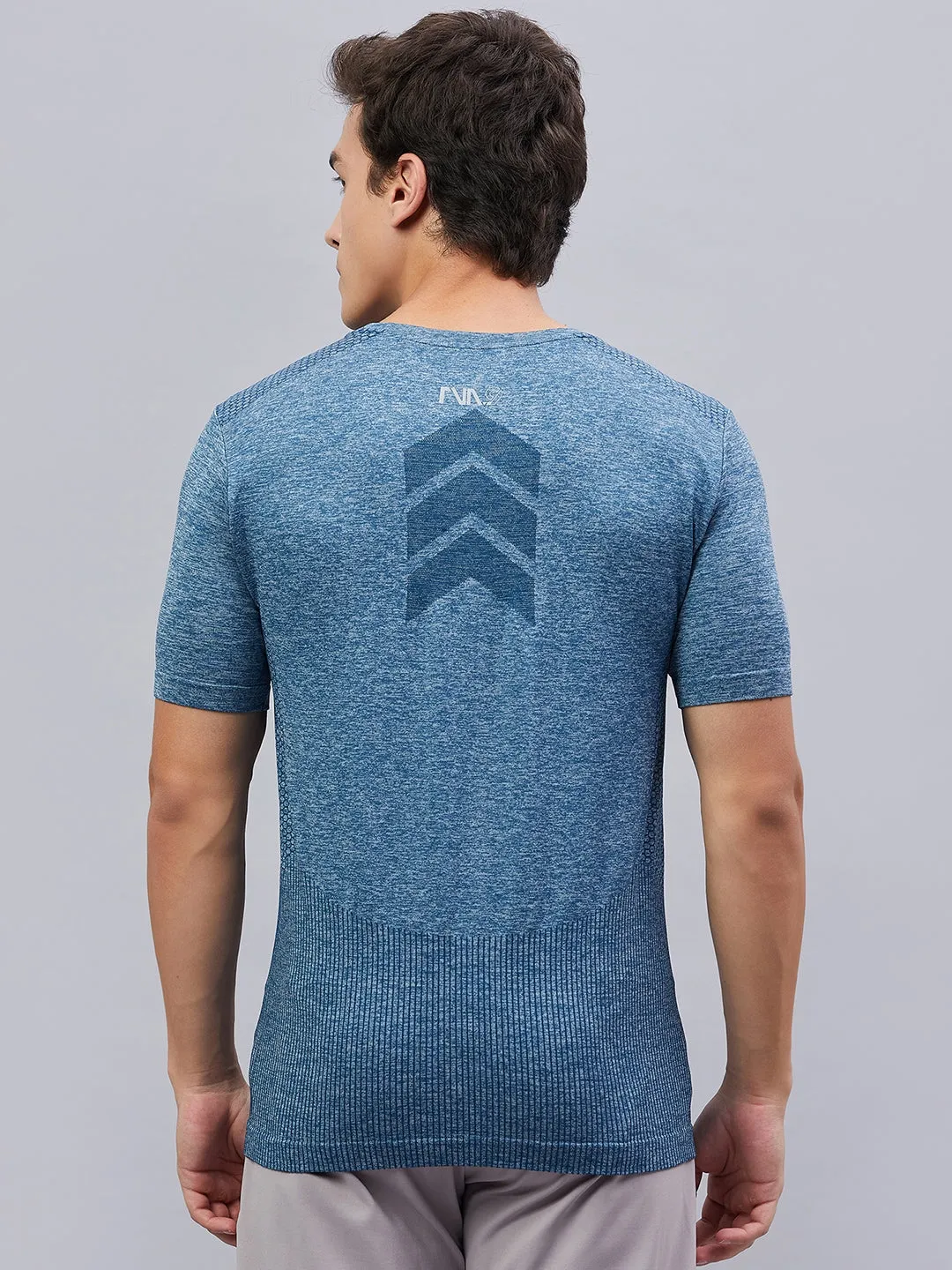 C9 Airwear Men's Seamless Moisture-Wicking Sports T-Shirt - Blue