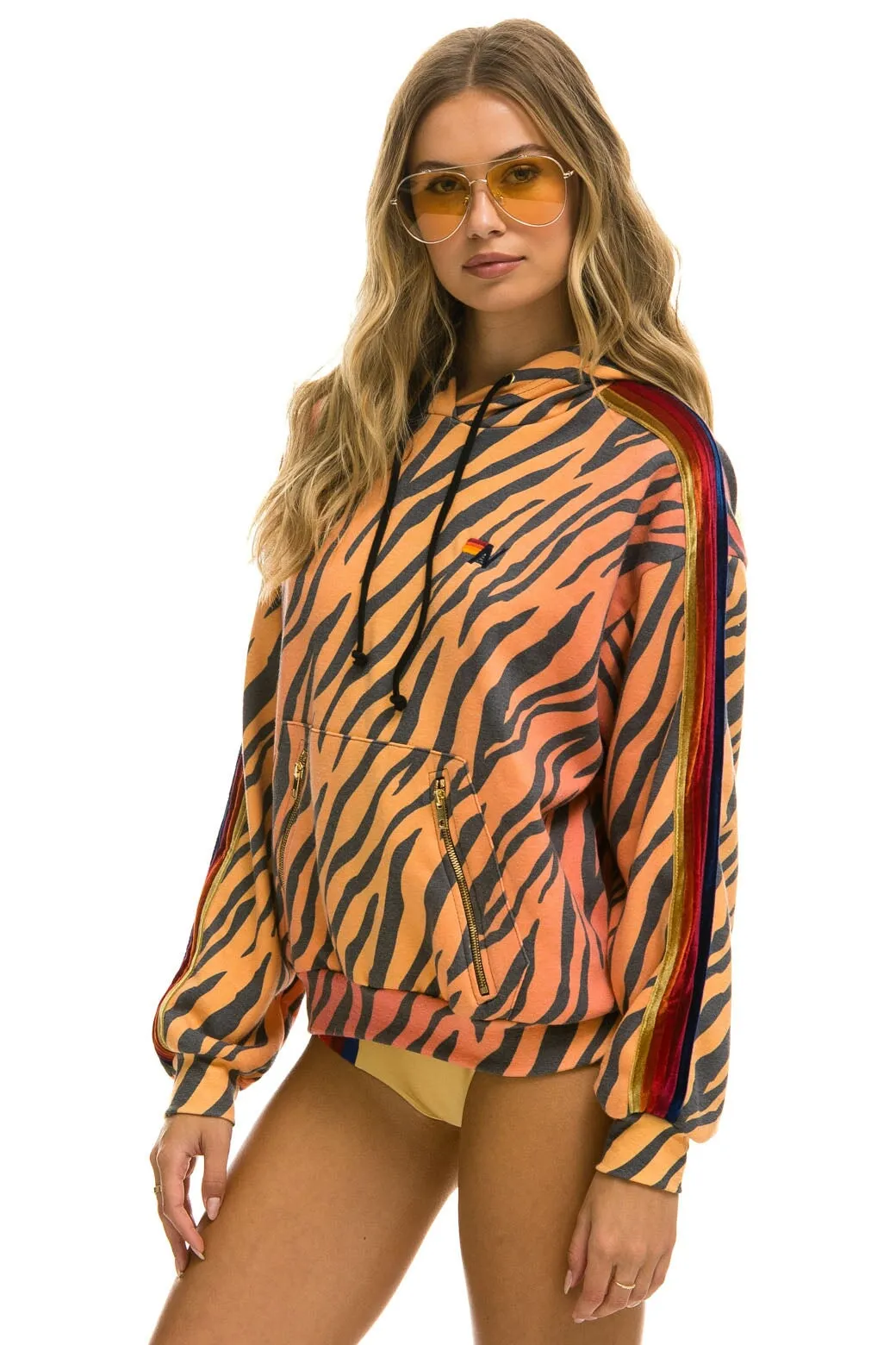 CLASSIC RELAXED PULLOVER HOODIE WITH ZIPPER POCKETS - TIGER