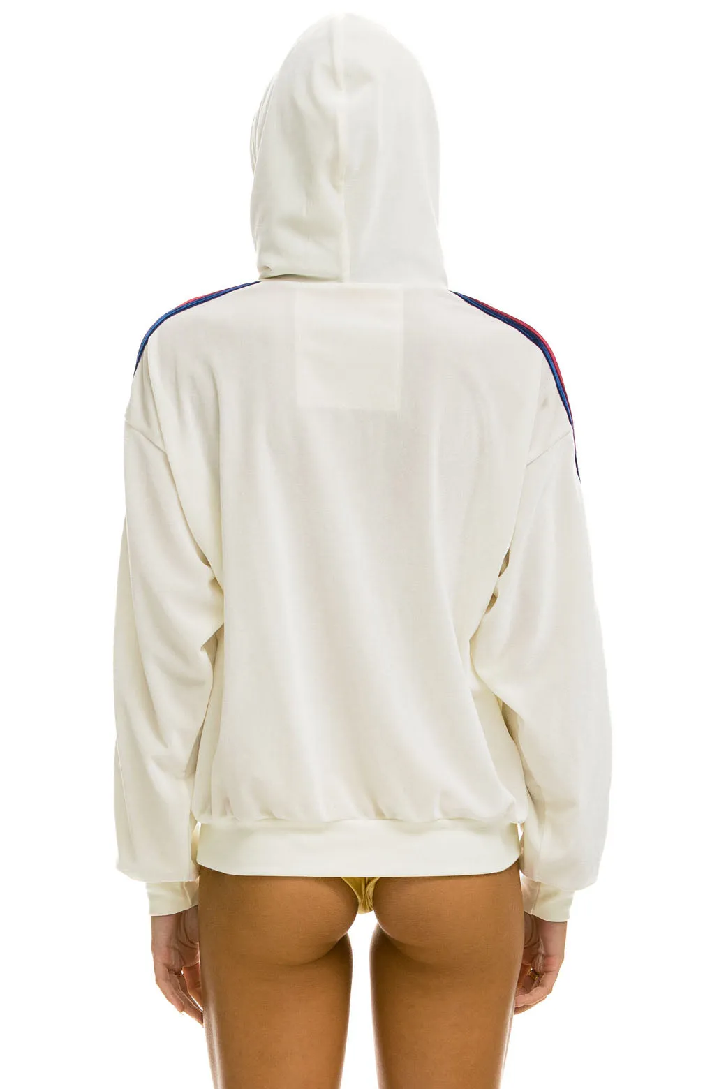 CLASSIC VELVET RELAXED PULLOVER HOODIE - WHITE