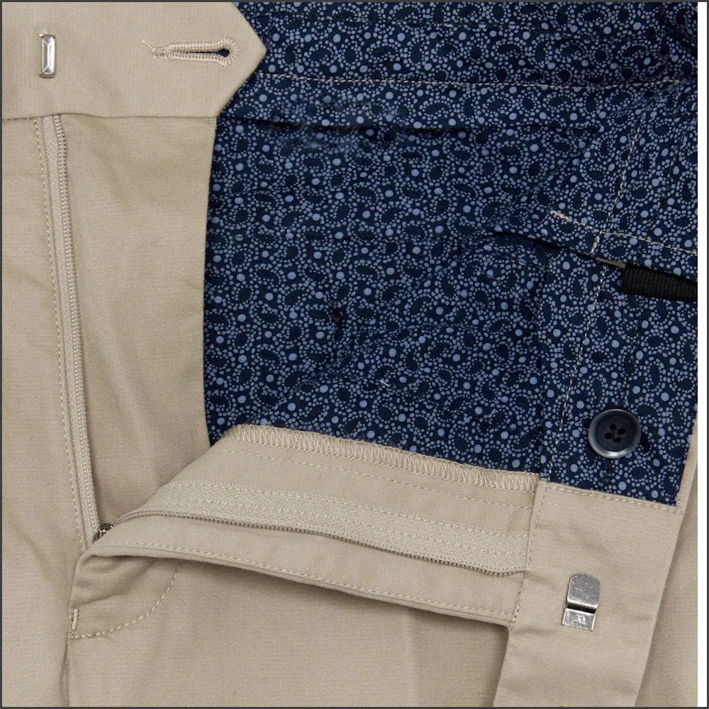 Daniel Grahame Driscoll Gold Chinos<>