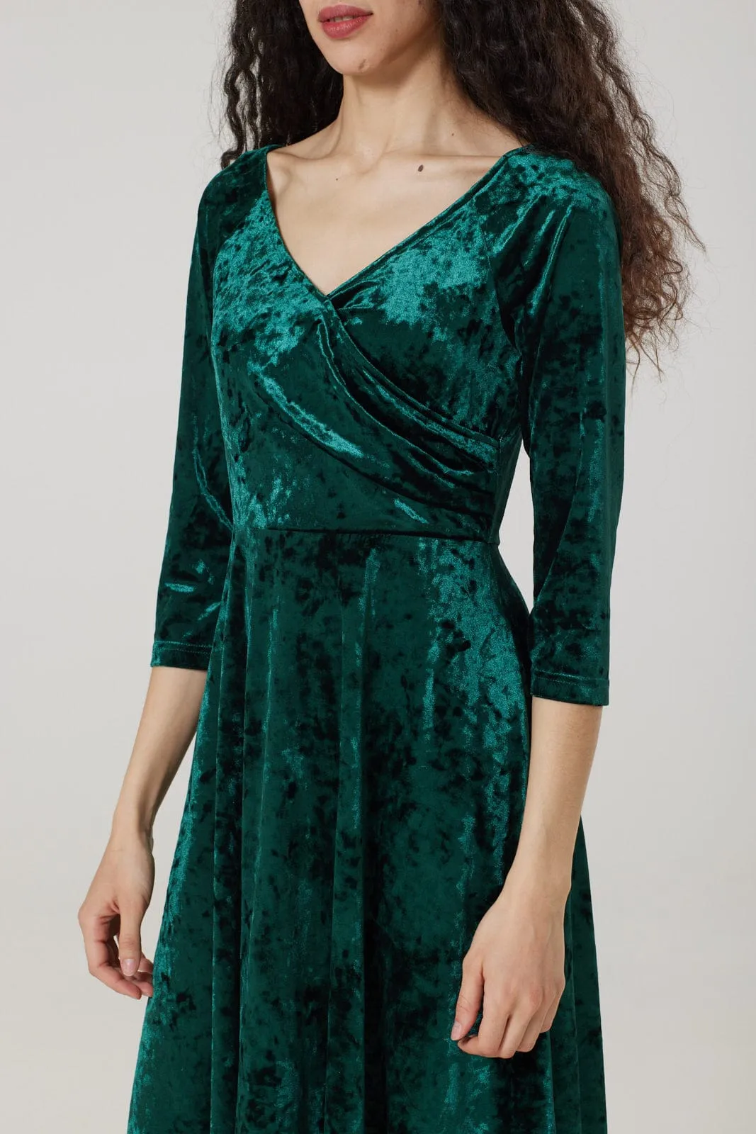 Dovey Festive Green Velvet Midi Fit and Flare Swing Dress