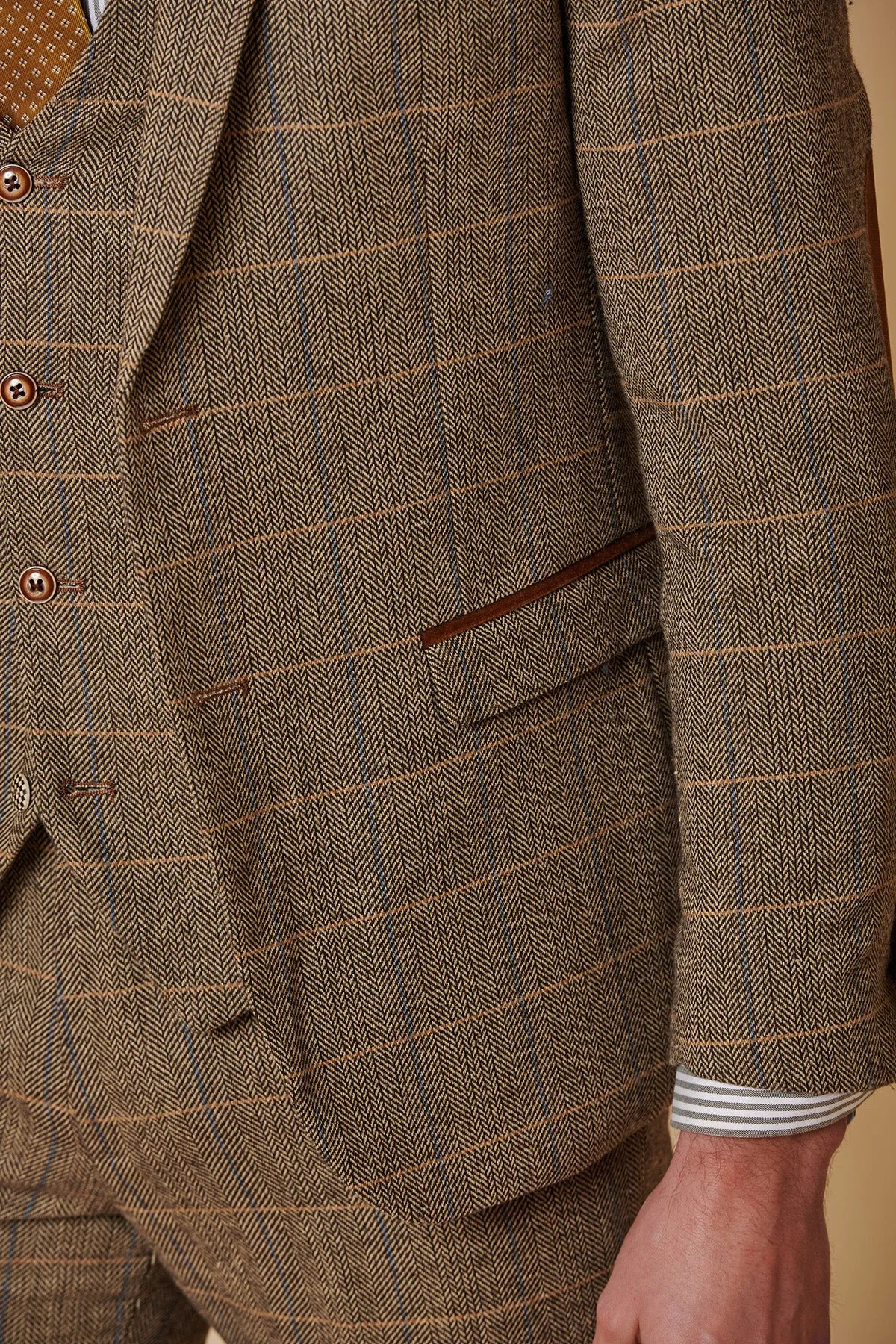 DX7 - Tan Tweed Check Blazer