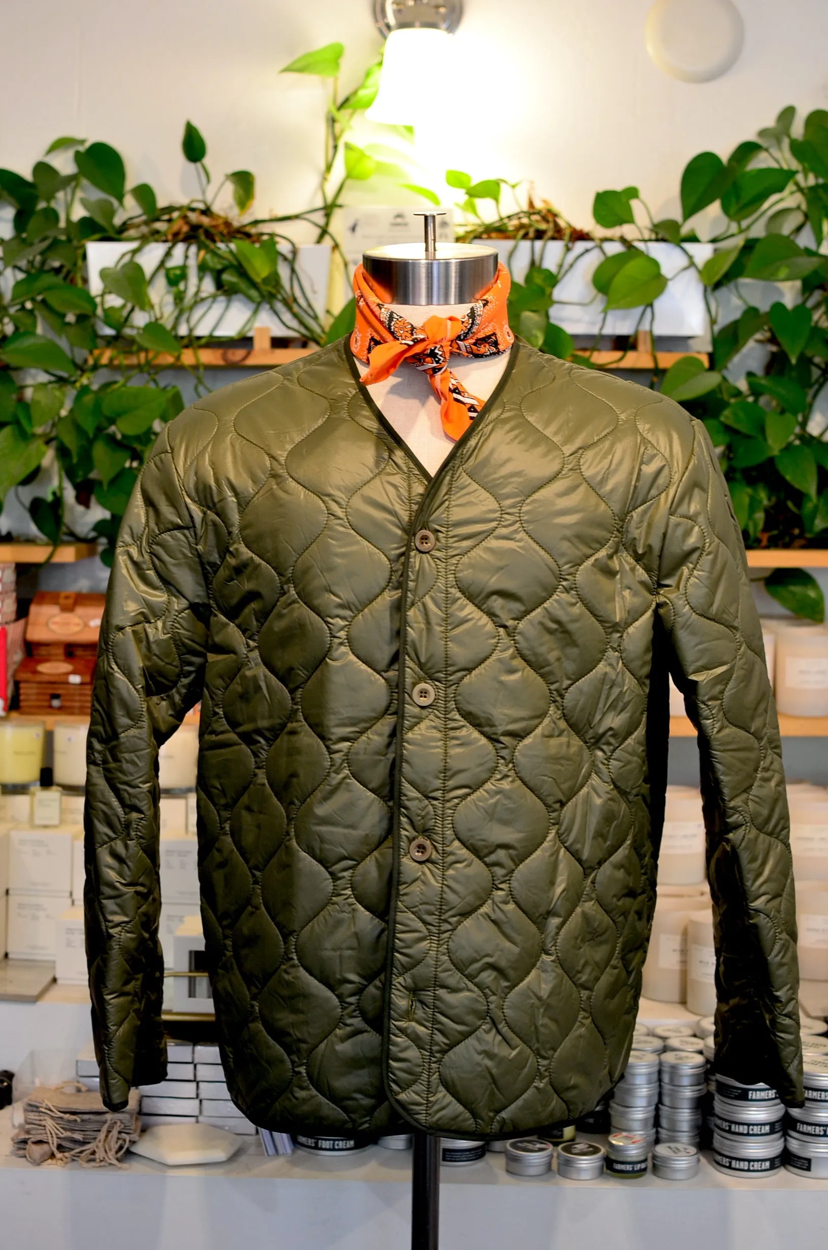 EAST HARBOUR SURPLUS - ATHOL LLINER COAT (OLIVE)