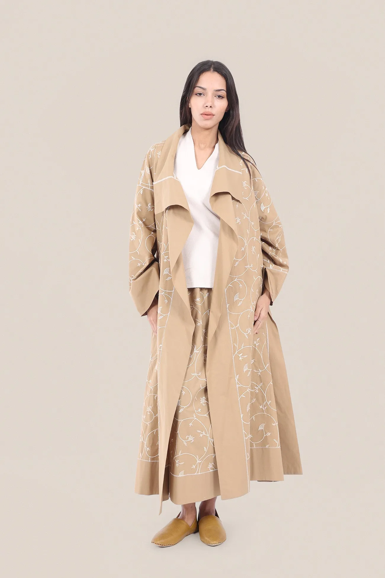 Embroidered long-sleeve cotton coat