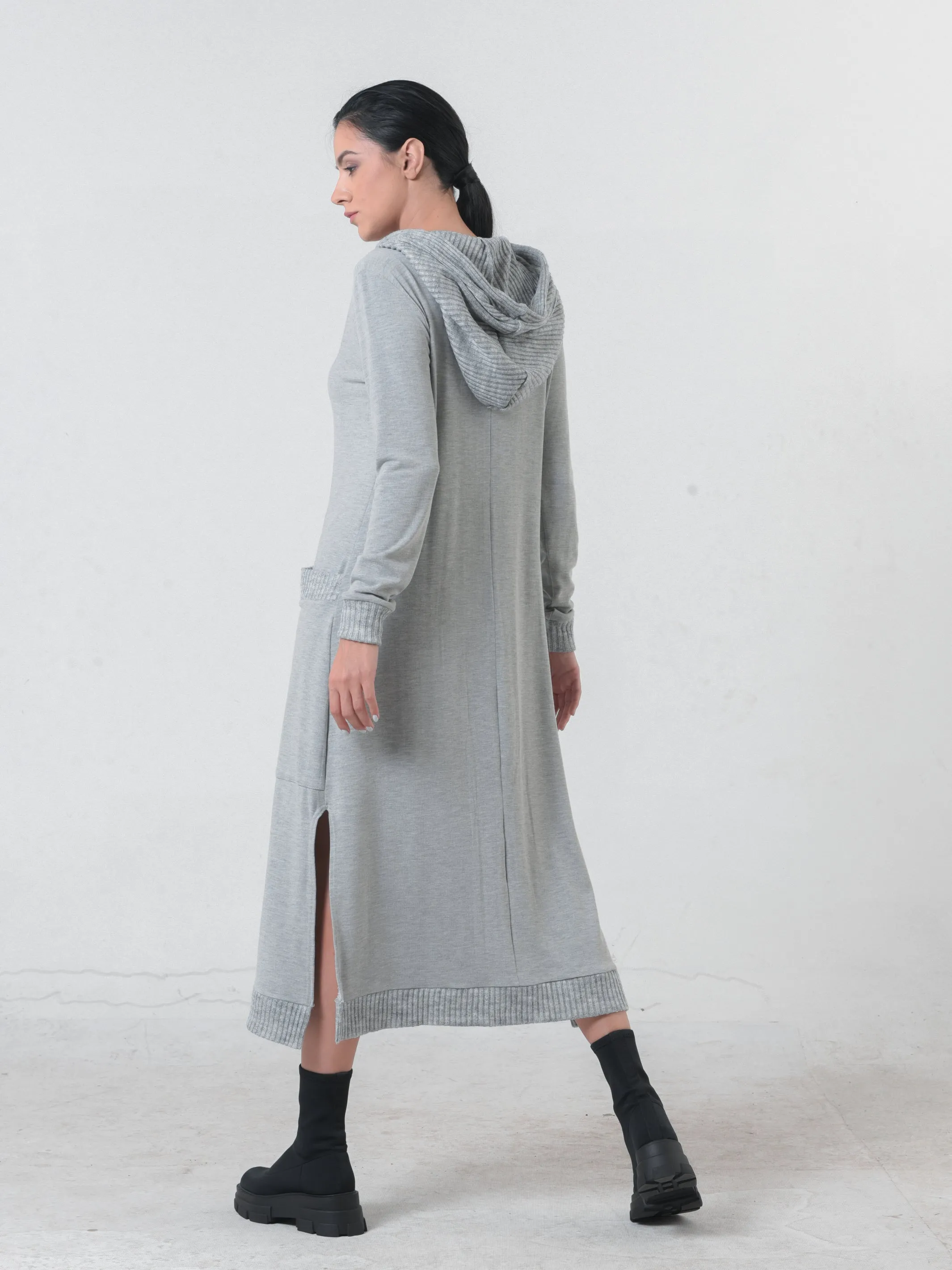 Knitted Long Sleeve Hooded Dress In Light Gray