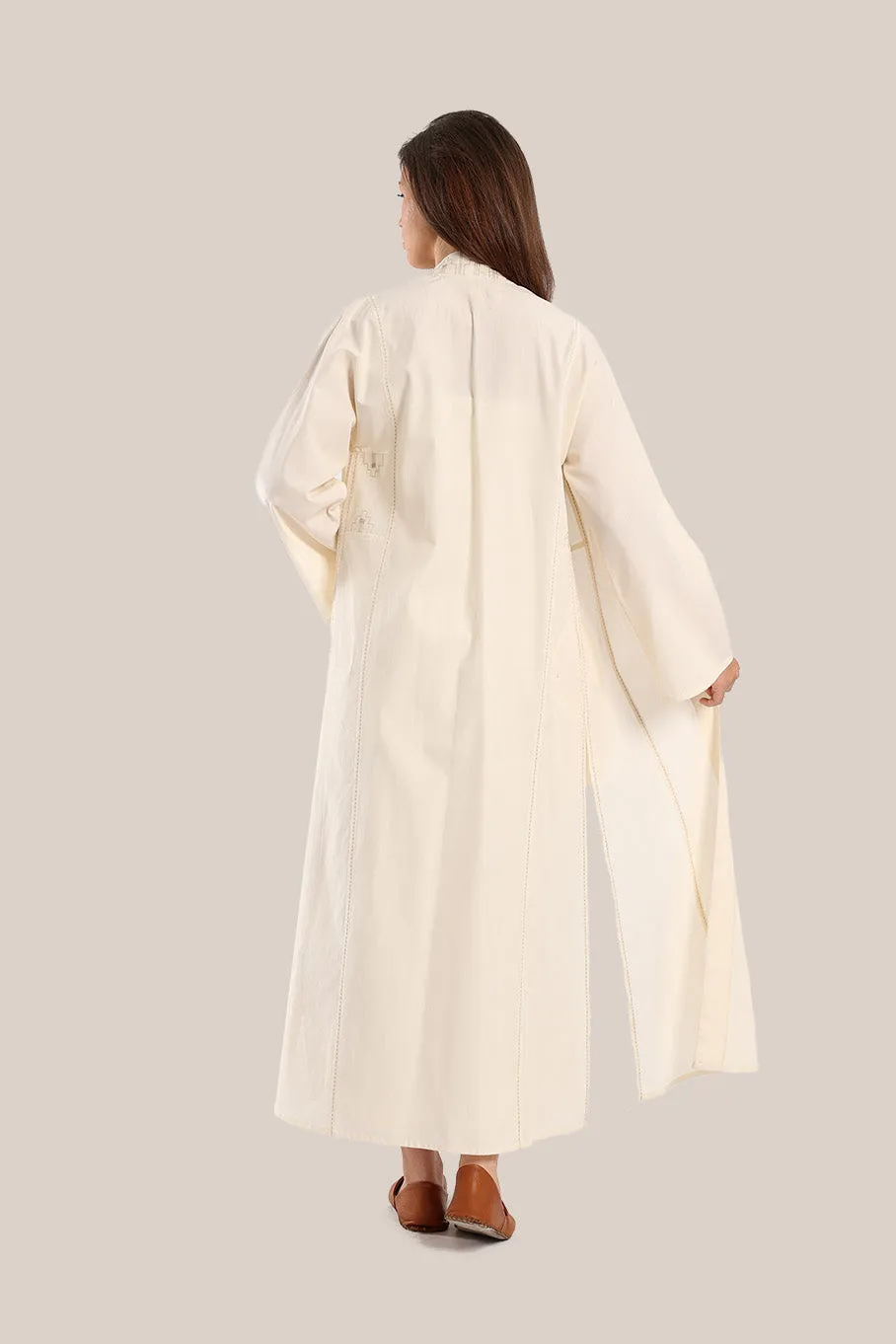 Long coat with embroidered on collar and sides