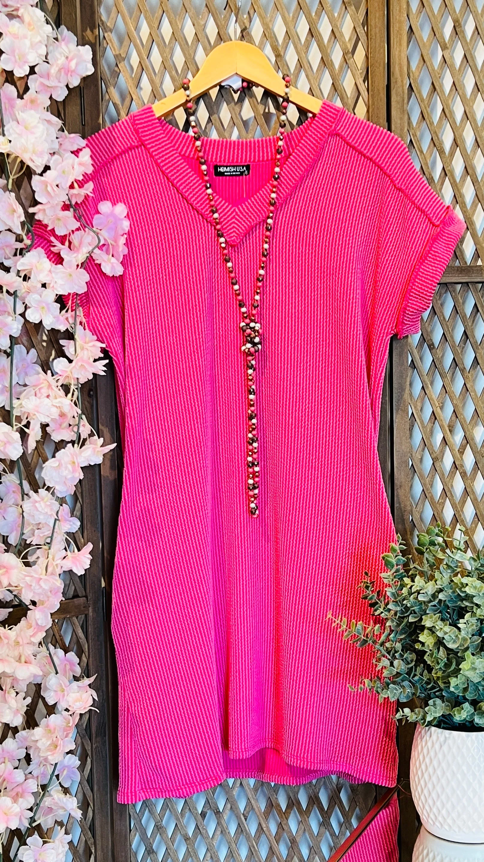 Loose Fit V-Neck Dress: Hot Pink