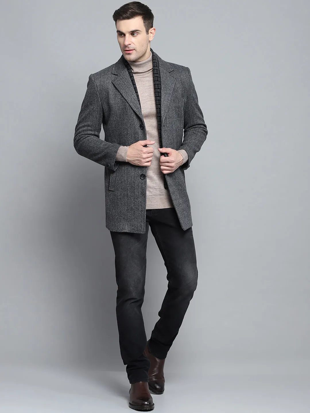 Men Grey Solid Notch lapel Collar Full Sleeve Coat