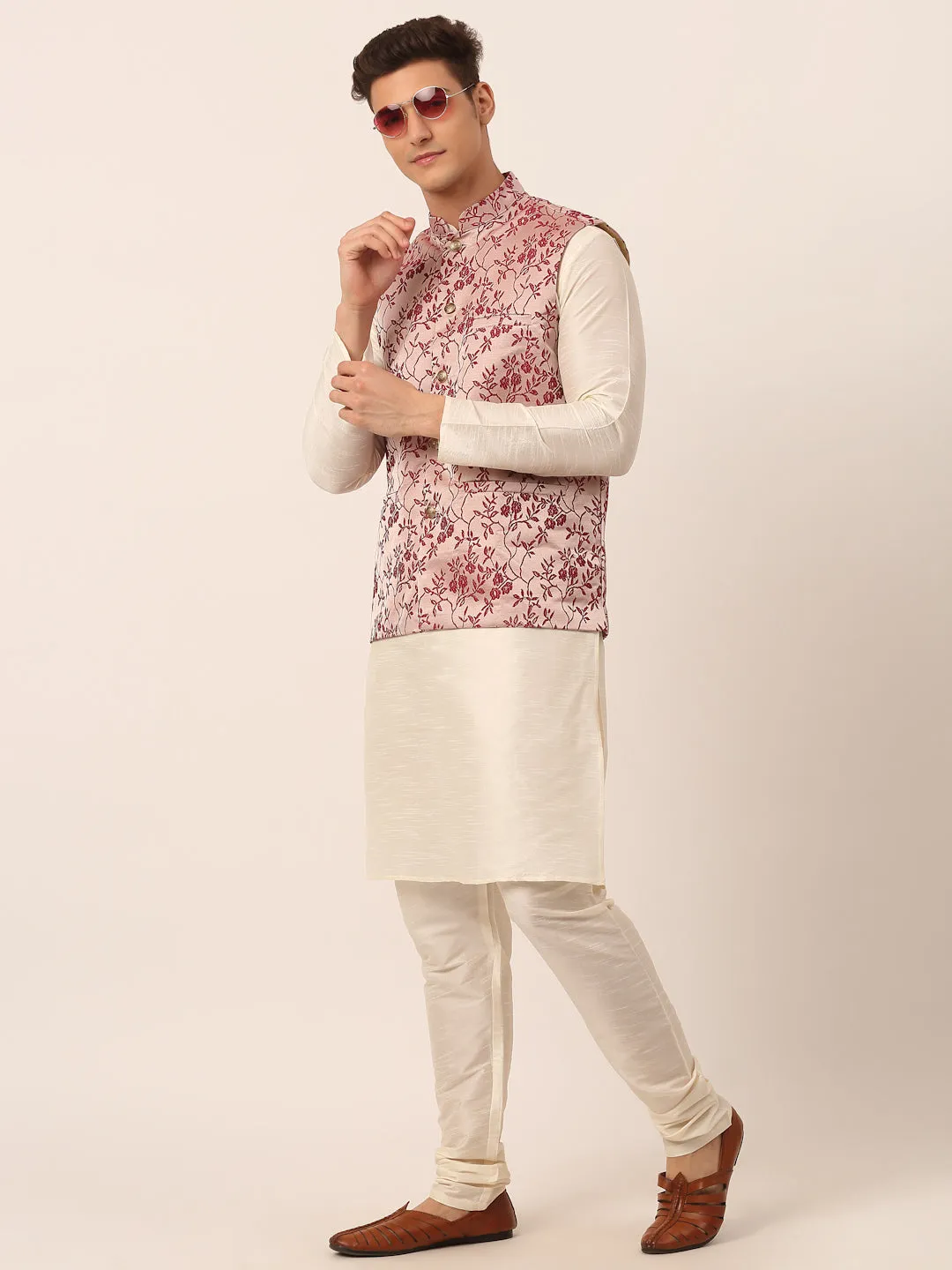 Men's Solid Kurta Pyjama With Maroon Floral Embroidered Nehru Jacket