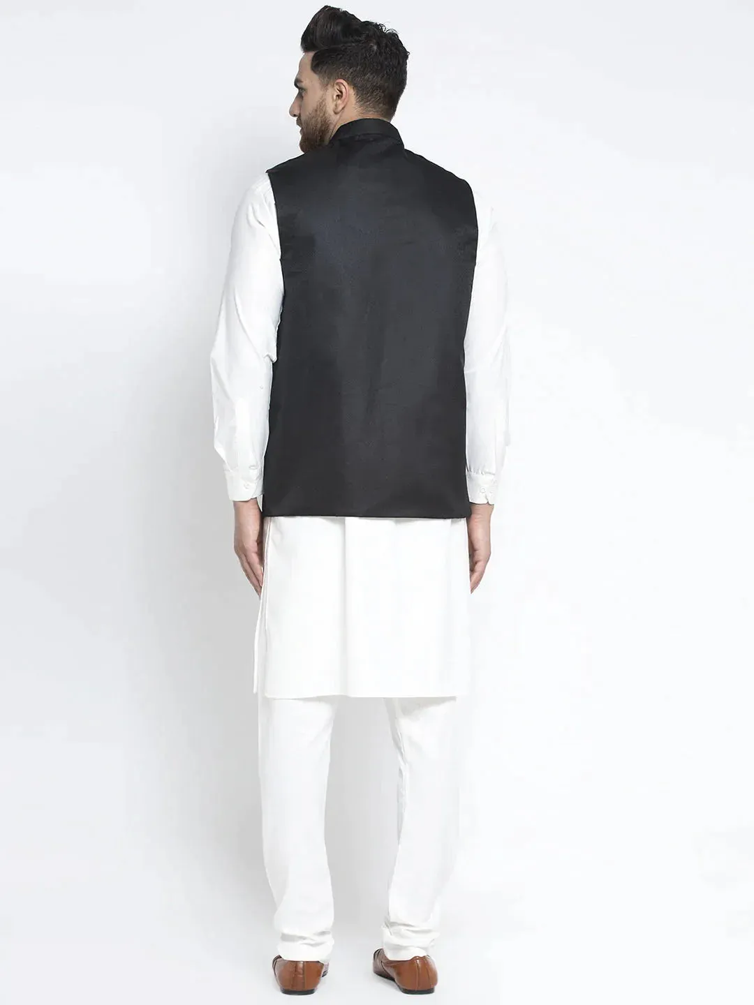 Men'S Solid White Cotton Kurta Payjama With Solid Black Waistcoat