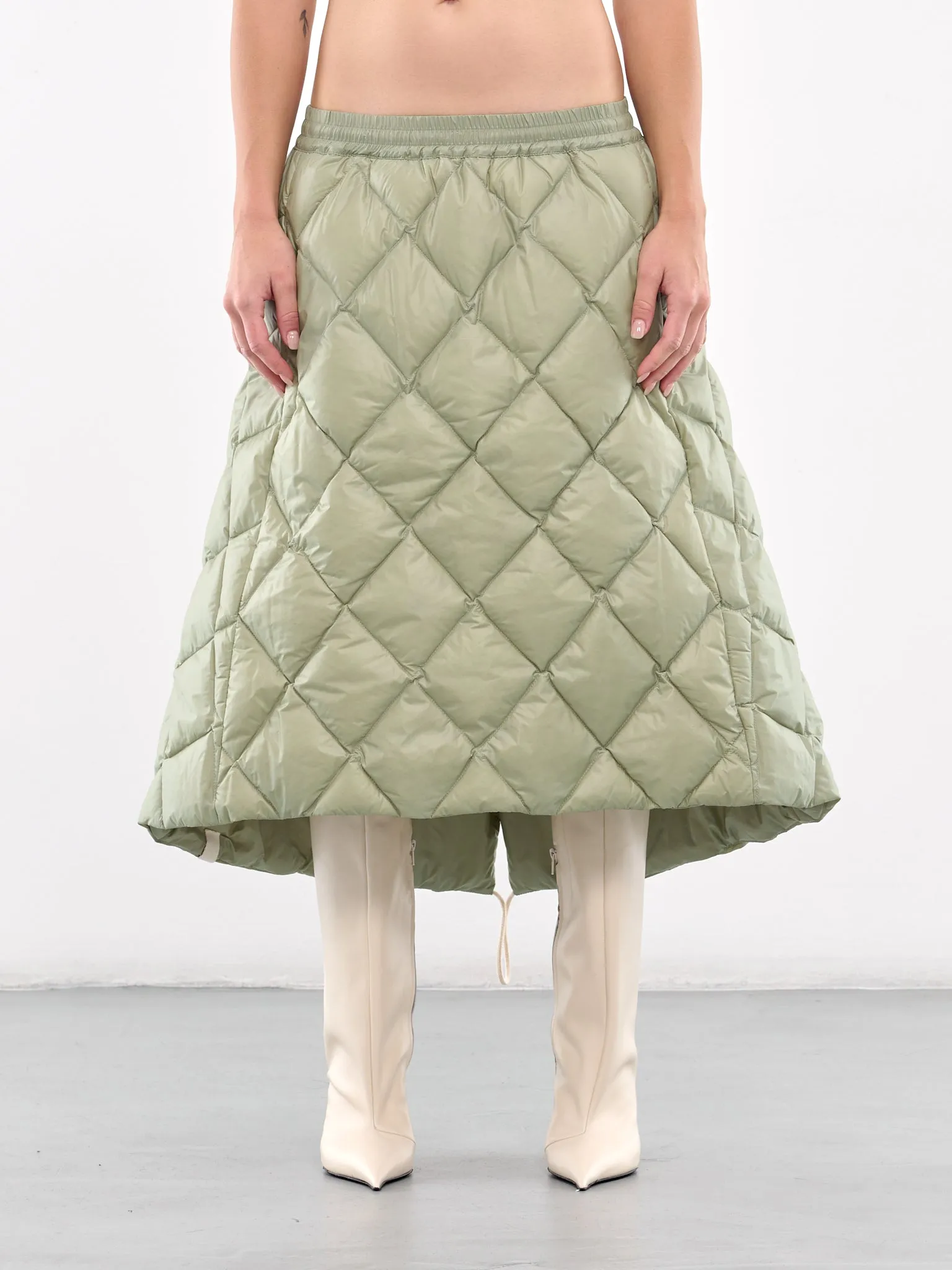 Quilted Puffer Skirt (J40AF0163-J700074-LIGHT-GREEN)