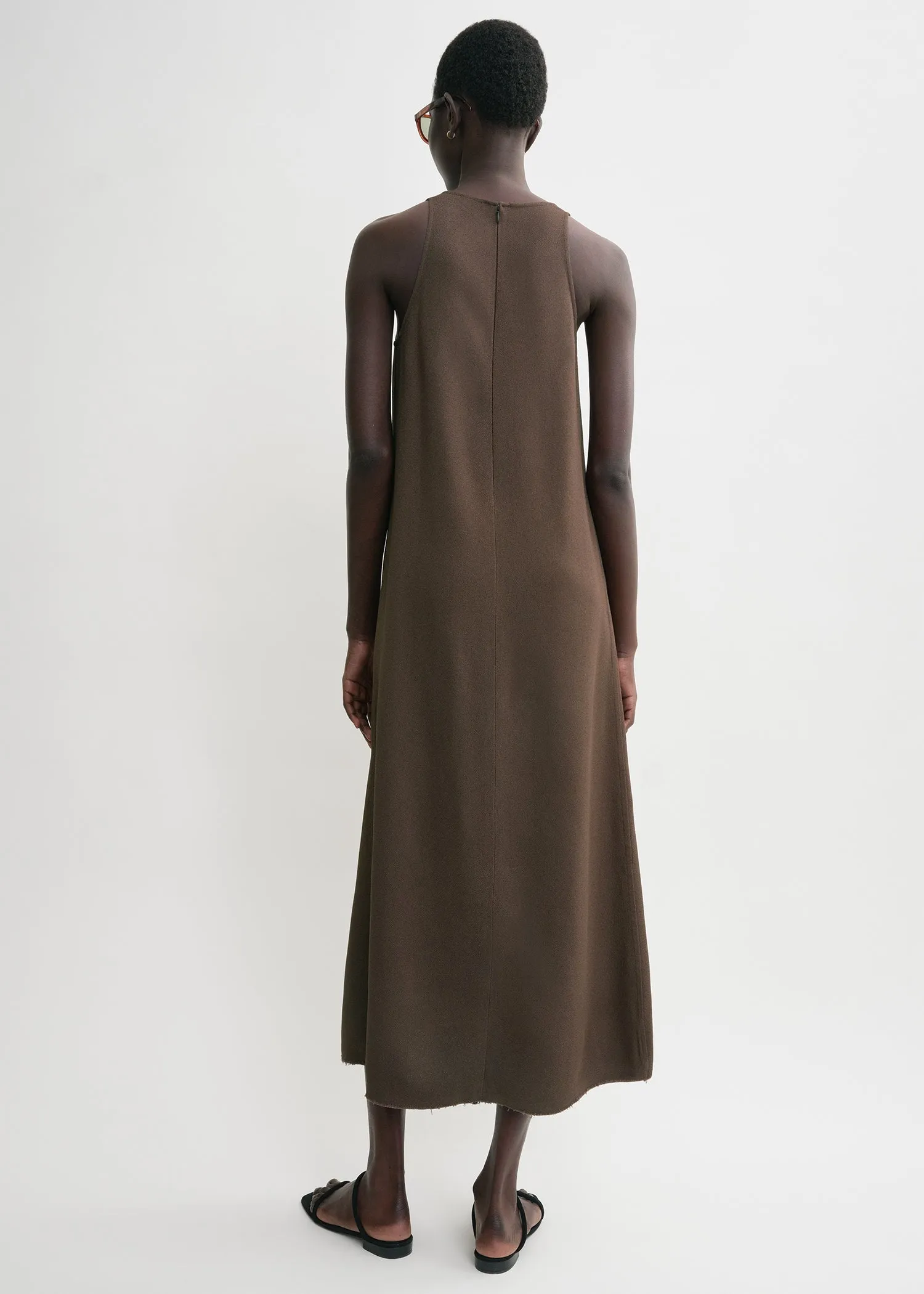 Scoop-neck sablé dress chocolate