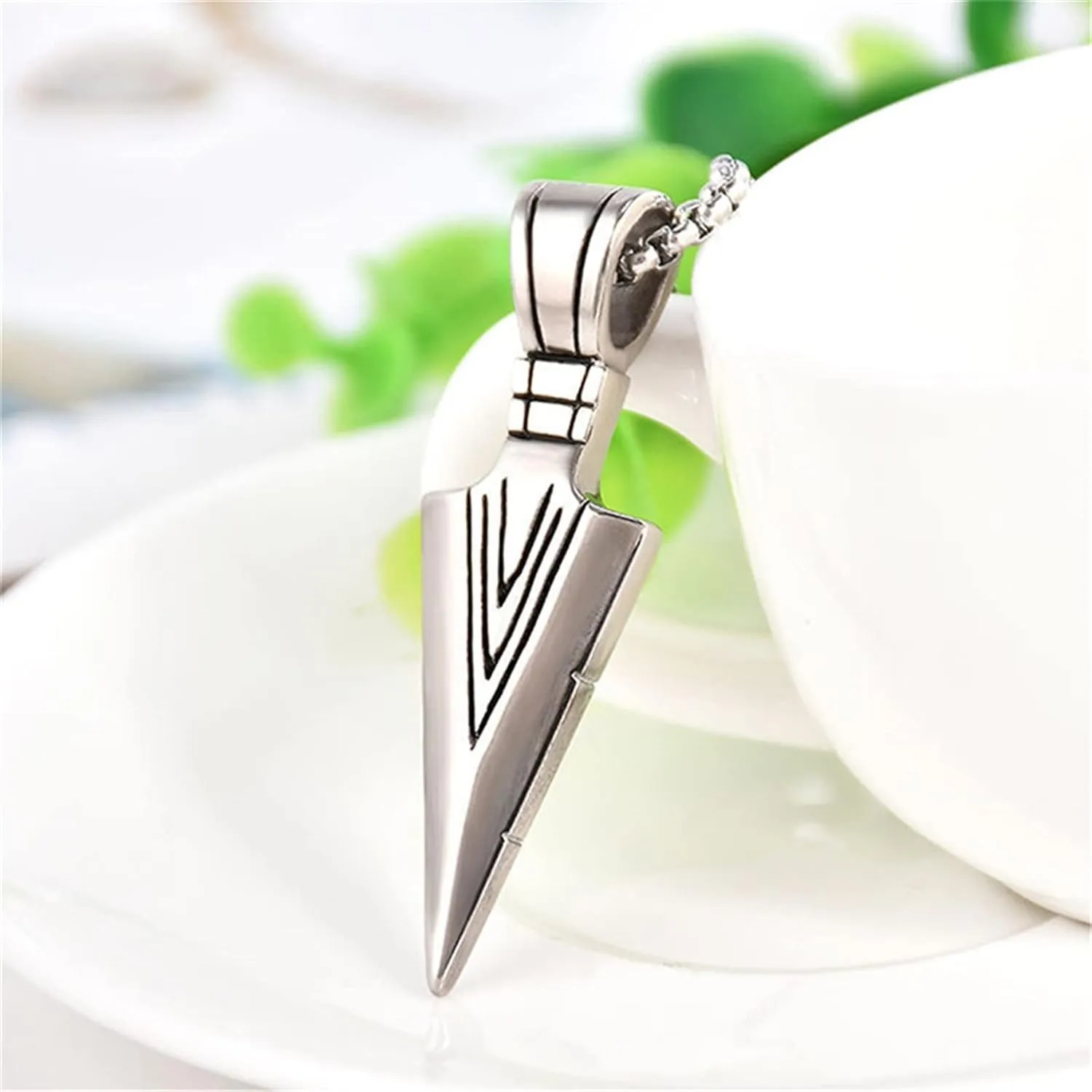 Simple Arrow Pendant Necklace Long Sweater Chain Minimalist Necklace for Women