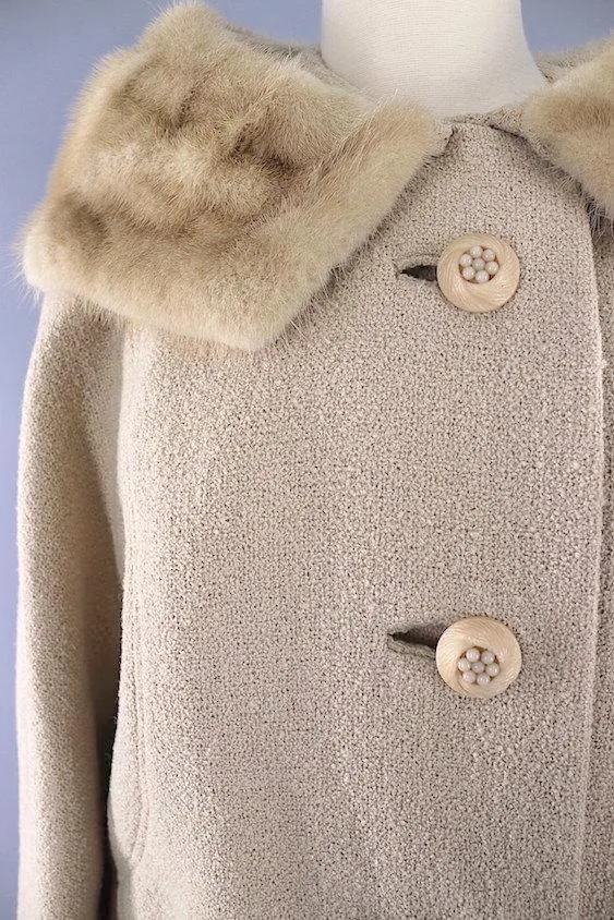 Vintage Winter Coat with Blonde Mink Fur Collar